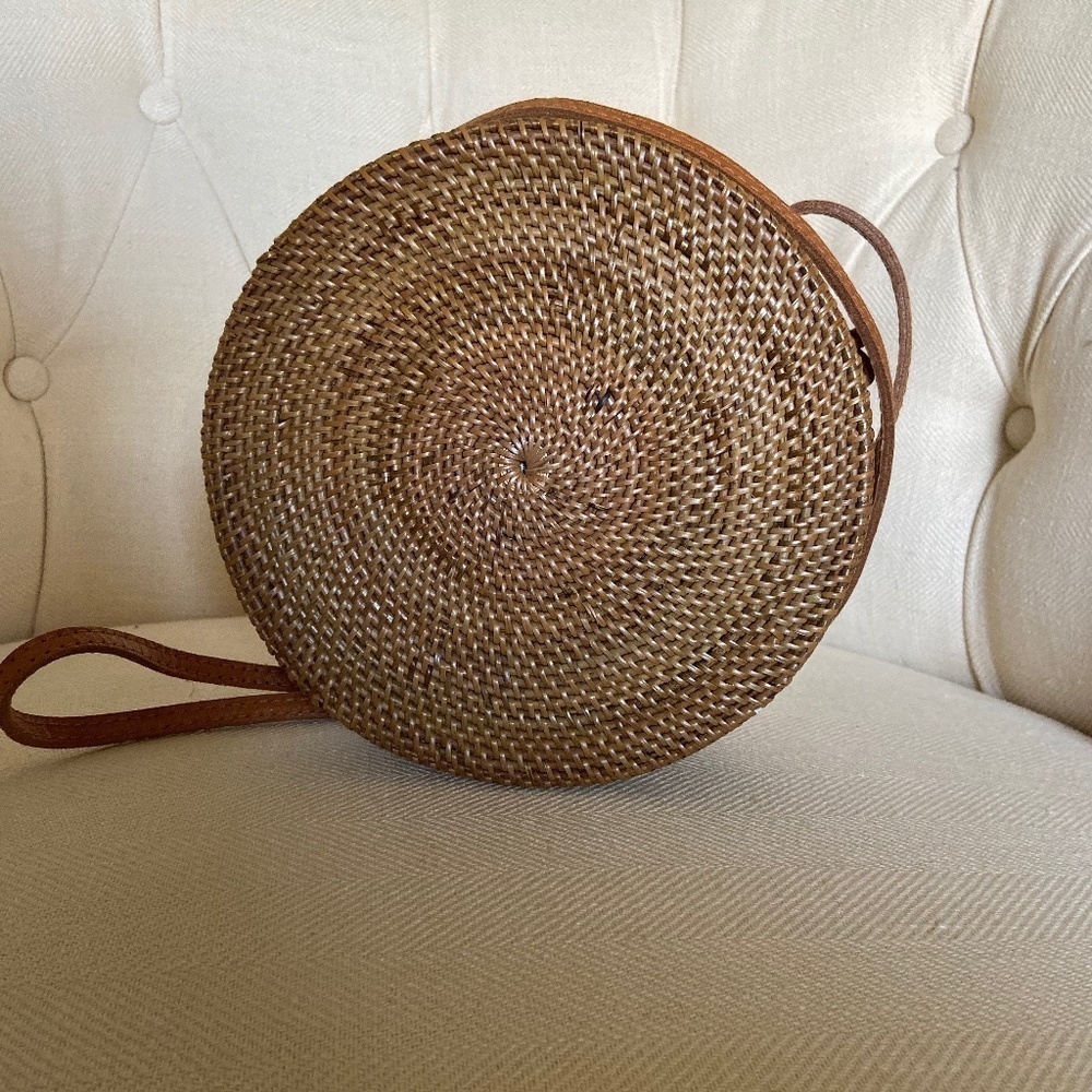 Rattan Canteen Crossbody Bag - Picture 2 of 7